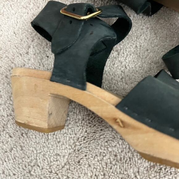 BRYR Emma Closed Toe High Heel Clog Women Size 37 - Picture 4 of 16